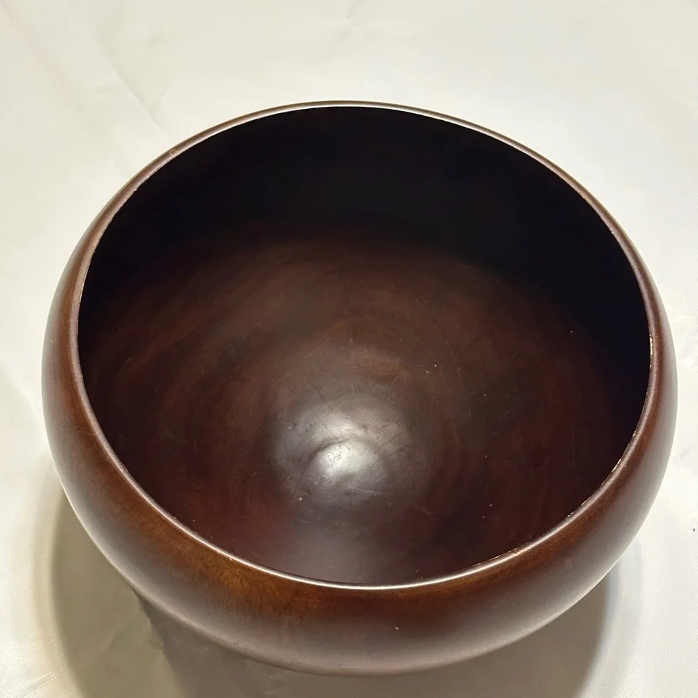 CRATE & BARREL VINTAGE LARGE SOLID WOODEN CHESTNUT BWL MANGO WD